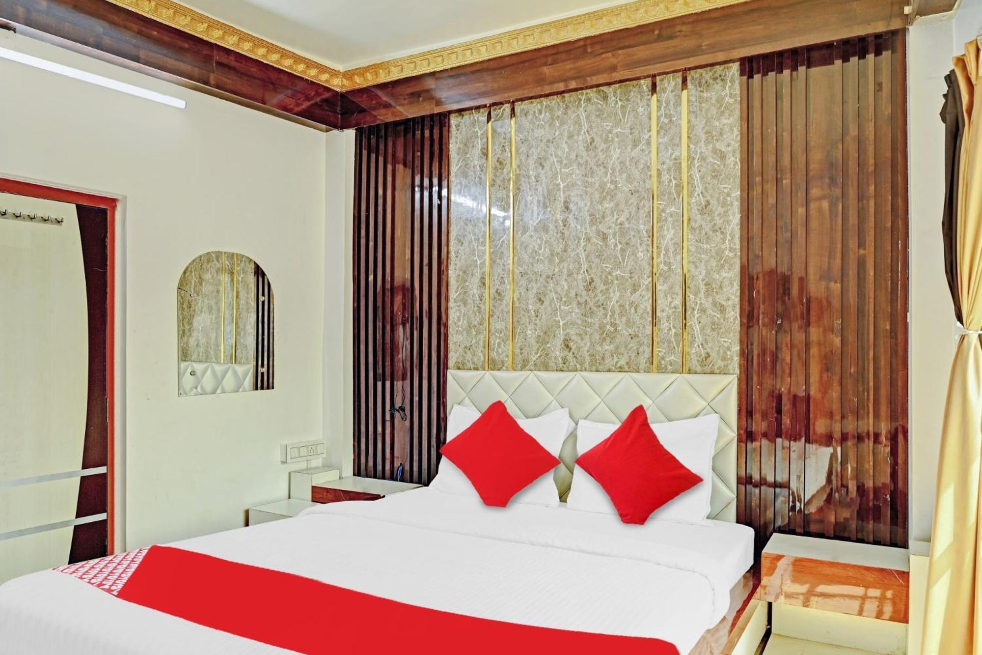 Hotel O Om Shanti Kolkata